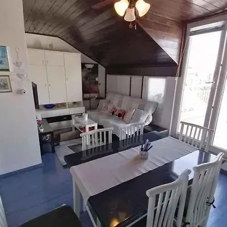 In Crikvenica 53539 Apartmán
